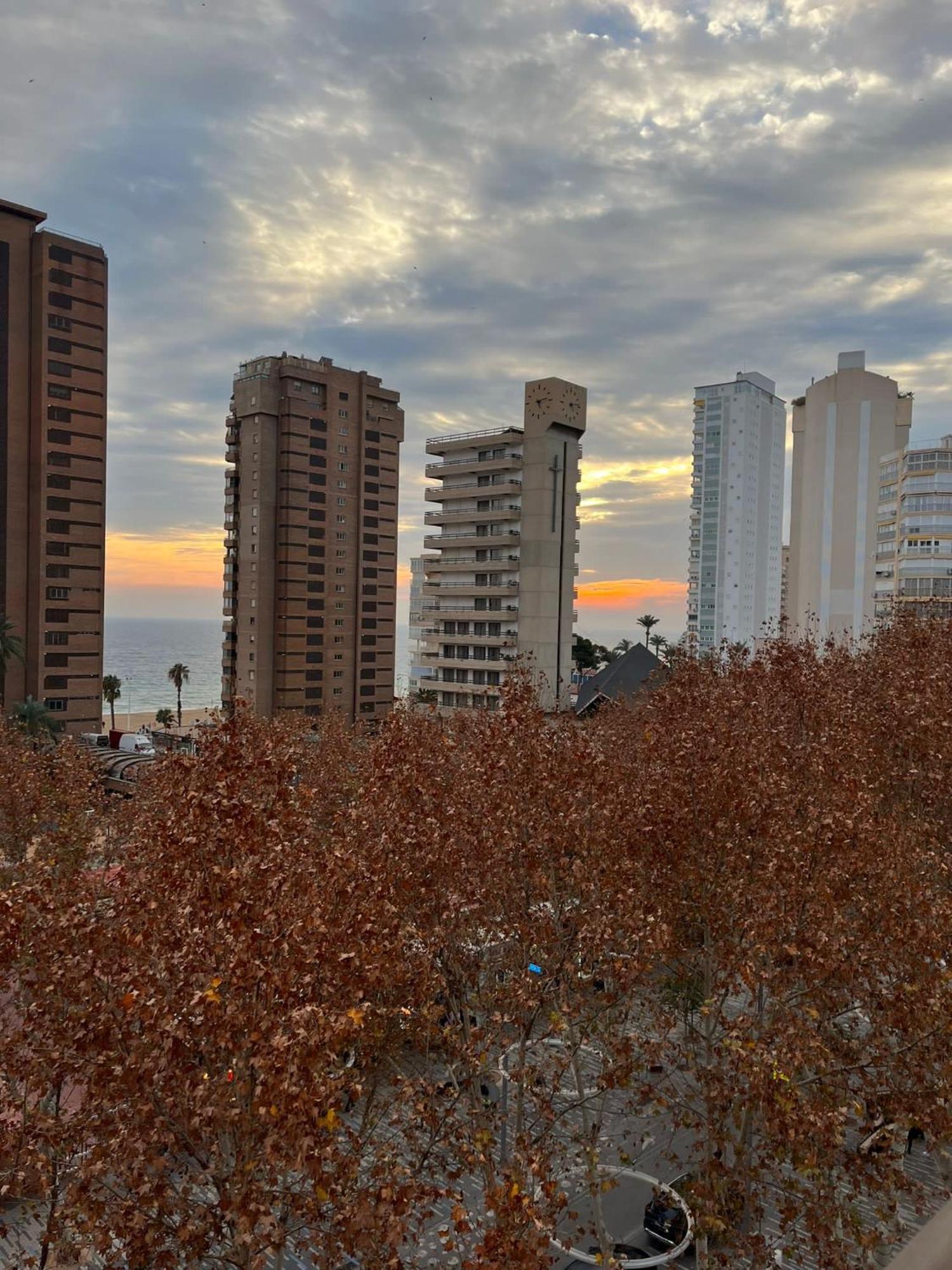 Apartamento Las Olas Playa De Levante Μπένιντορμ Εξωτερικό φωτογραφία